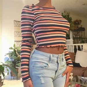 🌜[Caution to the Wind] Striped Long Sleeve Crop Top